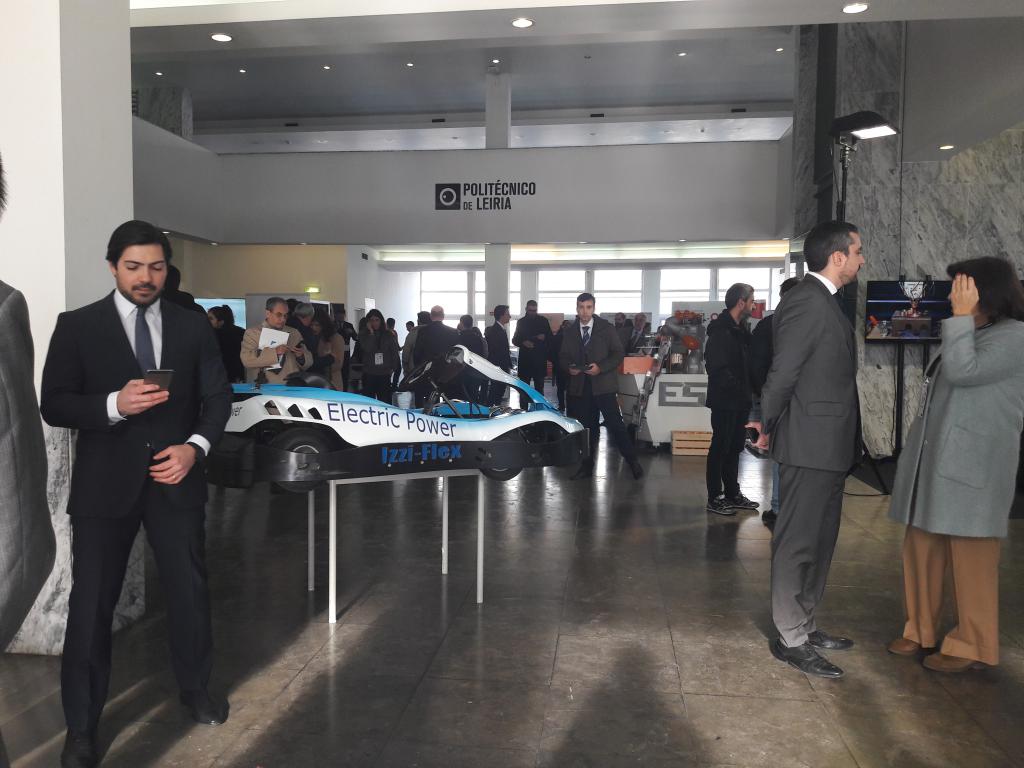 IZZI-FLEX na Economia Digital 4.018